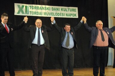 Nemes Lucián Aranyostorda alpolgármestere, Pásztor István, Dobai János és Varga Imre Bihartorda alpolgármestere (Fotó:Kecskés István)