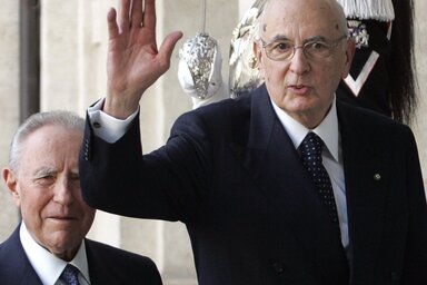 Giorgio Napolitano továbbra is az államfői tisztségen (Fotó:  Beta/AP)