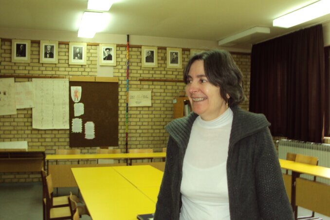 Binecz Margit magyartanár anyanyelvet tanít Székelykevén és anyanyelvápolást Kevevárán