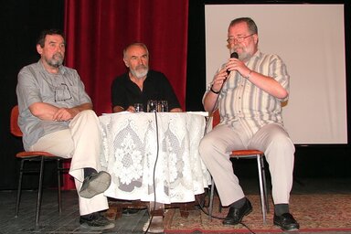 A délvidéki magyar film történetéről beszélgetett Siflis Zoltán, Vicsek Károly és Fekete J. József