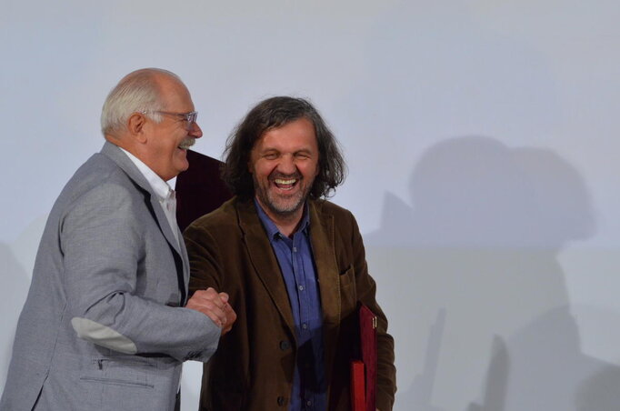Az idei életműdíjasok: Nyikita Mihalkov és Emir Kusturica Palicson (Fotó: Molnár Edvárd) Az idei életműdíjasok: Nyikita Mihalkov és Emir Kusturica Palicson (Fotó: Molnár Edvárd)