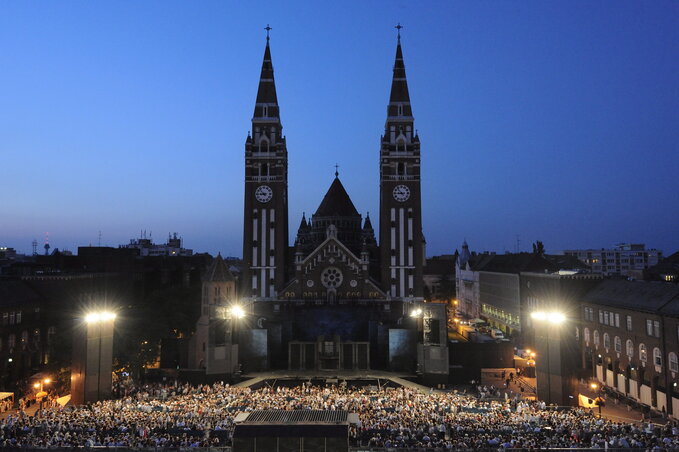 Az Elfújta a szél musical magyarországi ősbemutatója telt ház előtt zajlott a szegedi színpadon (Fotó: MTI)