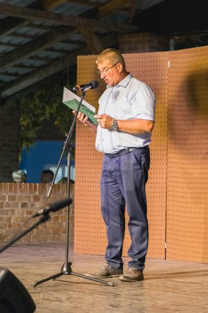 Fekecs József tanácselnök köszönti a vendégeket (Turzai Orsolya felvétele) Fekecs József tanácselnök köszönti a vendégeket (Turzai Orsolya felvétele)