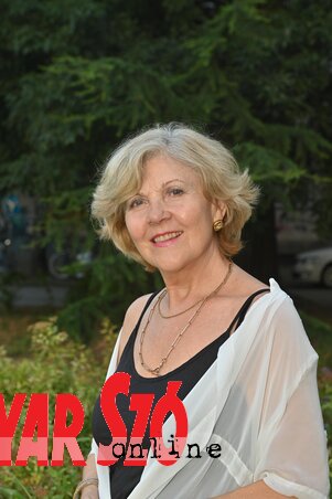 Biszák Júlia (Ótos András felvétele) Biszák Júlia (Ótos András felvétele)