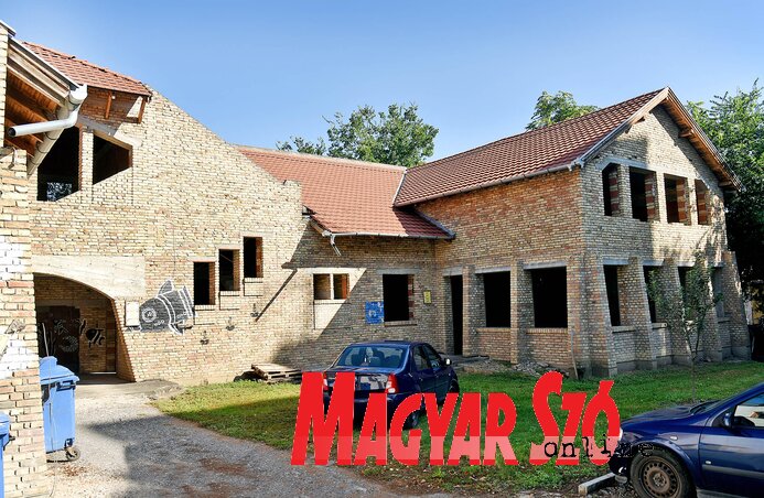 A tartomány évről évre nagyobb összeggel támogatja a Bolyai Tehetséggondozó Gimnáziumot (Gergely Árpád felvétele) A tartomány évről évre nagyobb összeggel támogatja a Bolyai Tehetséggondozó Gimnáziumot (Gergely Árpád felvétele)