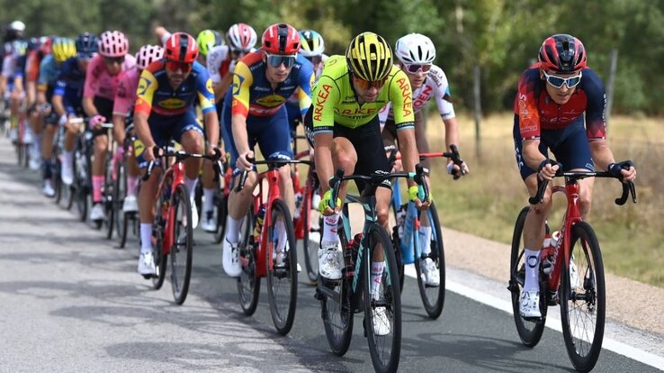 Népes szökevényboly csatázott a tegnapi etapgyőzelemért (Fotó: Getty Images) Népes szökevényboly csatázott a tegnapi etapgyőzelemért (Fotó: Getty Images)