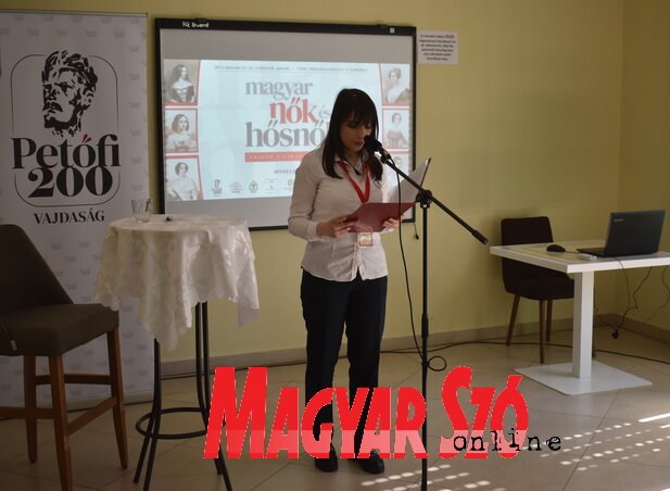 Tizenkét szakember tart előadást a konferencián (Fotó: Patyi Szilárd) Tizenkét szakember tart előadást a konferencián (Fotó: Patyi Szilárd)