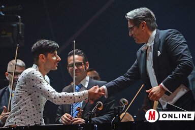 Bence Péter és Srboljub Dinić karmester (Dávid Csilla felvétele)