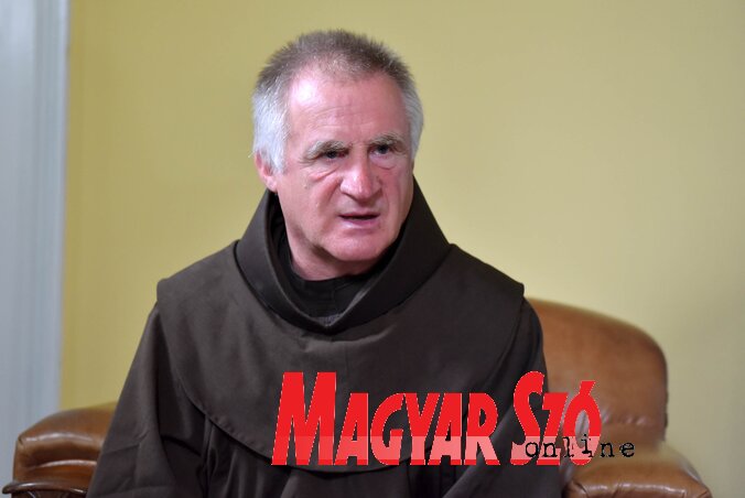 Böjte Csaba testvér (Fotó: Molnár Edvárd felvétele) Böjte Csaba testvér (Fotó: Molnár Edvárd felvétele)