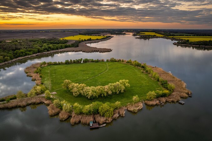 Június 22–24. között a félsziget lesz a helyszíne a Lake Festnek