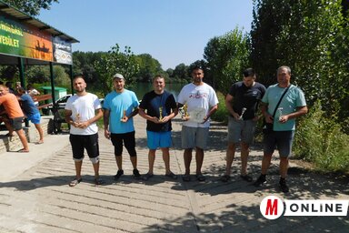 Dobogósok (Buzás Mihály felvétele)