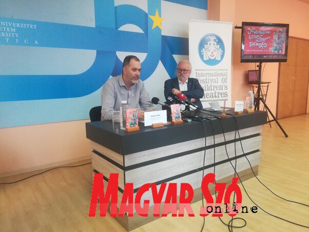 Ilija Tatić és Zoran Đerić a sajtótájékoztatón (Fotó: Lukács Melinda)