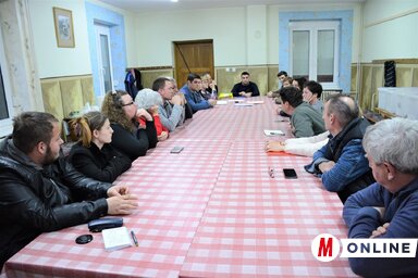 A szenttamási Arany János MME tisztújító közgyűlése (Paraczky László felvétele)