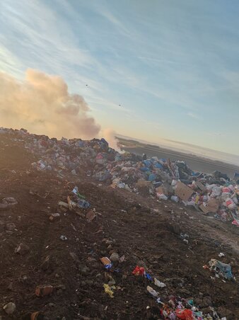 Az év elején hetekig lángolt és füstölt a temerini szeméttelep, fotó: Temerini Kommunális Közvállalat