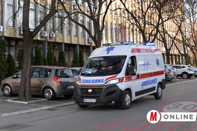 A szabály az szabály. Mentőautó villogva, szirénázva sem száguldhat a városban, az ilyen vezetés indokoltságát csak hosszadalmas, adminisztrációs folyamat során bizonyíthatják a sofőrök (Fot