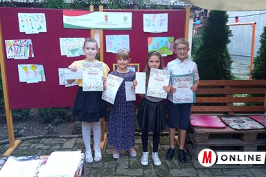 A mesemondó verseny első kategóriájának nyertesei (Fotó: Kancsár Izabella felvétele)