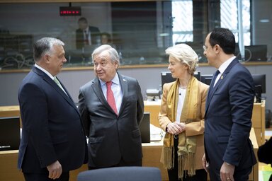 Orbán Viktor kormányfő, Antonio Guterres ENSZ-főtitkár , Ursula von der Leyen, az Európai Bizottság elnöke és Nikosz Hrisztodulidisz ciprusi elnök (MTI/Miniszterelnöki Sajtóiroda)