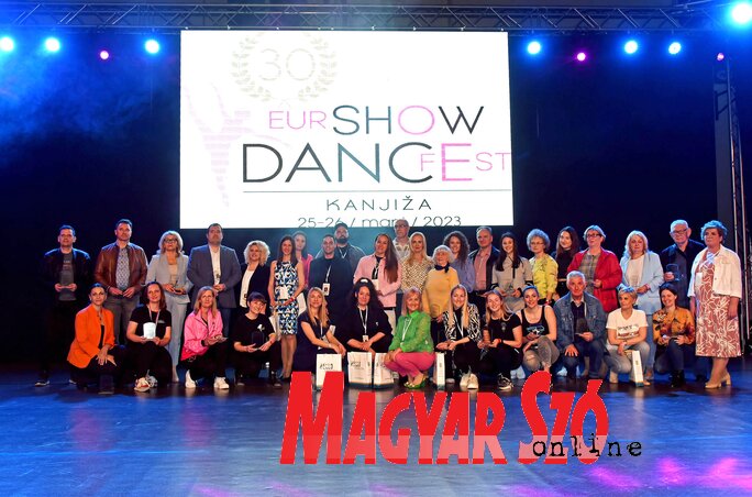 30. Euro Show Dance Fest Magyarkanizsán (Gergely Árpád felvétele) 30. Euro Show Dance Fest Magyarkanizsán (Gergely Árpád felvétele)