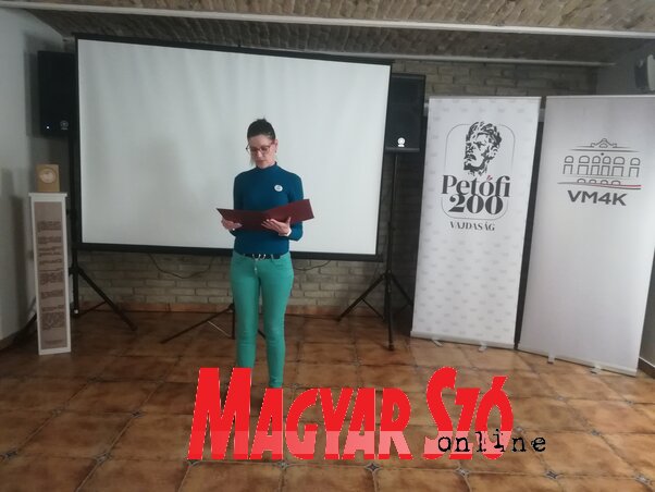 Az egybegyűlteket Gyermán Andrea köszöntötte (Fotó: Lukács Melinda) Az egybegyűlteket Gyermán Andrea köszöntötte (Fotó: Lukács Melinda)