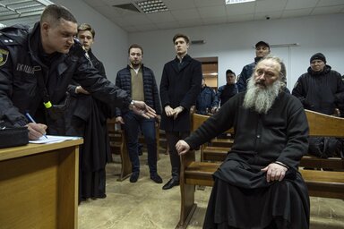 Pavlo metropolita az ítéletre vár a bíróságon (Fotó: Beta/AP)