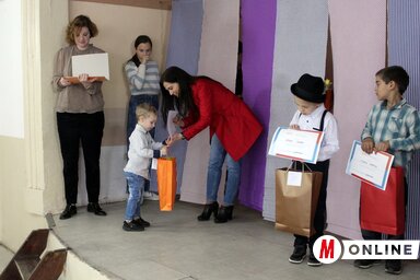 Minden fellépő diplomát és ajándékcsomagot kapott (Benedek Miklós felvétele)