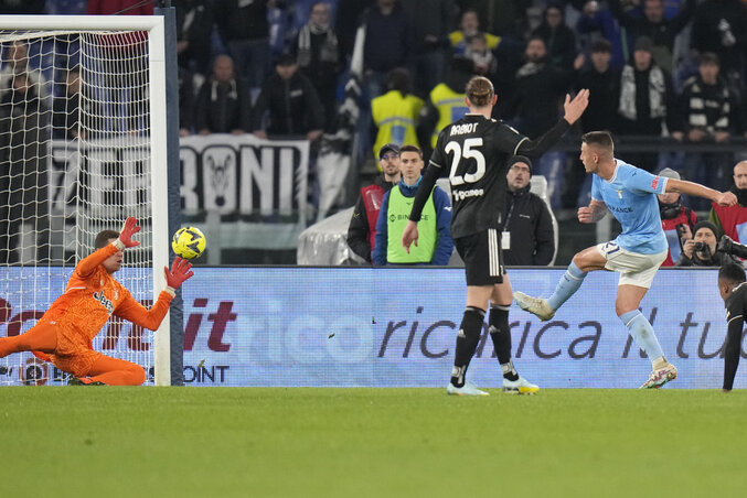 Sergej Milinković-Savić megszerzi a Lazio első gólját (Fotó: Beta/AP)