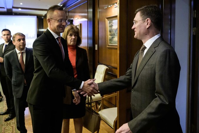 Szijjártó Péter és Alekszandr Novak (Fotó: Facebook/Szijjártó Péter oldala) Szijjártó Péter és Alekszandr Novak (Fotó: Facebook/Szijjártó Péter oldala)