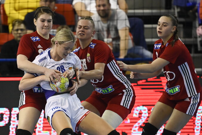 A magyarok továbbjutása egy pillanatig sem forgott veszélyben (Fotó: MTI) A magyarok továbbjutása egy pillanatig sem forgott veszélyben (Fotó: MTI)