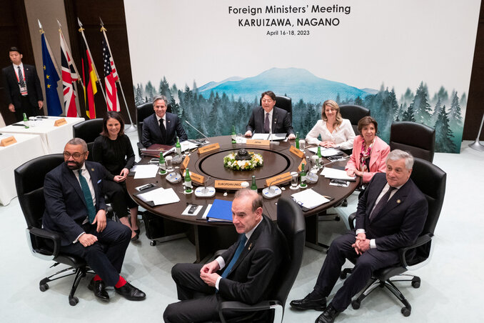 A találkozó résztvevői (Fotó: Reuters)