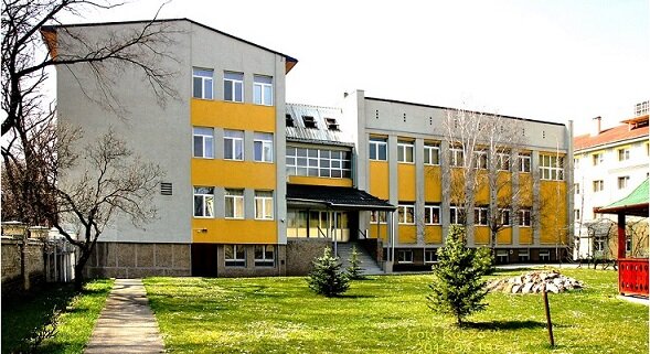 A Paulinum Püspökségi Klasszikus Gimnázium és Kollégium (Fotó: Paulinum Püspökségi Klasszikus Gimnázium és Kollégium weboldal) A Paulinum Püspökségi Klasszikus Gimnázium és Kollégium (Fotó: Paulinum Püspökségi Klasszikus Gimnázium és Kollégium weboldal)