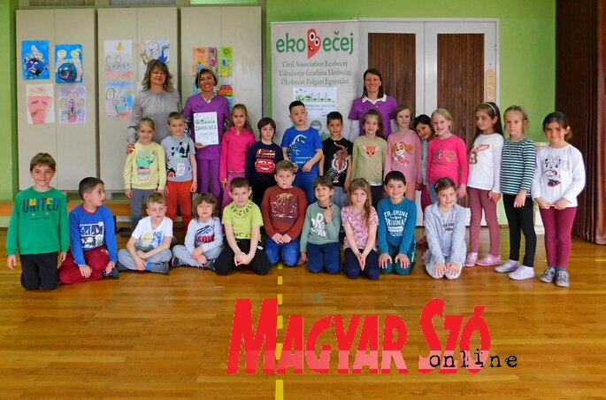 A lelkes óvodások (Kancsár Izabella felvétele) A lelkes óvodások (Kancsár Izabella felvétele)