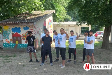 A menekültek egy csoportja (Fotó: Németh Zoltán)