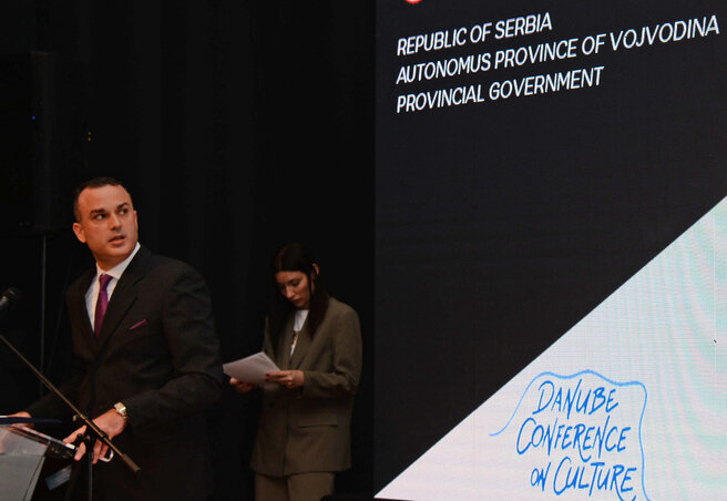 A konferencia első előadója Stanislav Radulović, tartományi művelődési altitkár volt (Fotó: Dávid Csilla) A konferencia első előadója Stanislav Radulović, tartományi művelődési altitkár volt (Fotó: Dávid Csilla)