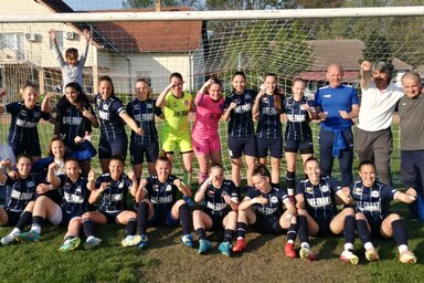 A továbbjutást ünneplő magyarkanizsai gárda