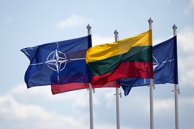 A levélben azt kérték, hívják meg Ukrajnát a NATO-ba