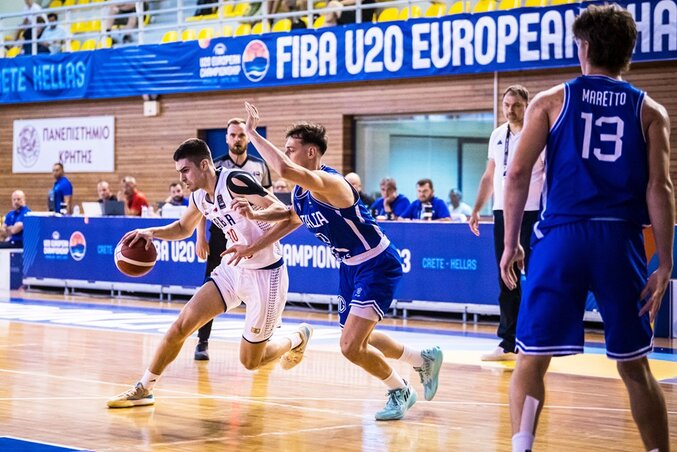 Šaranovićék az utolsó pillanatig nem nyugodhattak meg az olaszok ellen (Fotó: FIBA) Šaranovićék az utolsó pillanatig nem nyugodhattak meg az olaszok ellen (Fotó: FIBA)