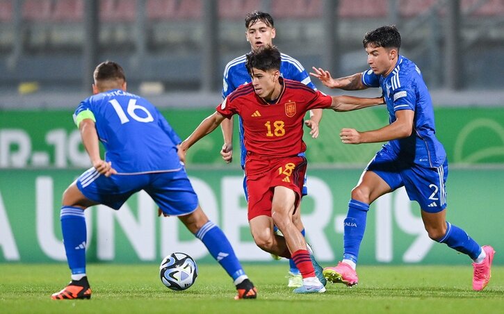 A spanyoloknak a harmadik olasz gólra már nem volt válaszuk (Fotó: goal.com/Getty Images) A spanyoloknak a harmadik olasz gólra már nem volt válaszuk (Fotó: goal.com/Getty Images)