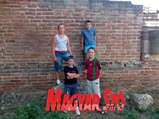 Az eseményen szép számban vettek részt gyermekek is (Fotó: Kancsár Izabella felvétele) Az eseményen szép számban vettek részt gyermekek is (Fotó: Kancsár Izabella felvétele)