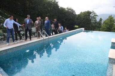 Aleksandar Vučić a természet és az egyéni elhatározás erejének tudta be a spaközpont létrejöttét (Fotó: Beta)