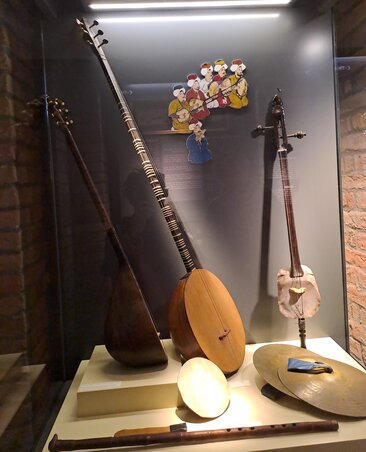 Hangszerek Hangszerek