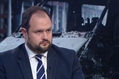 „Mindenkinek joga van tudni, milyen ellenzéke van Magyarországnak, mennyire van a külföldiek zsebében a baloldal. Főleg úgy, hogy jövőre önkormányzati és európai parlamenti választás lesz” –