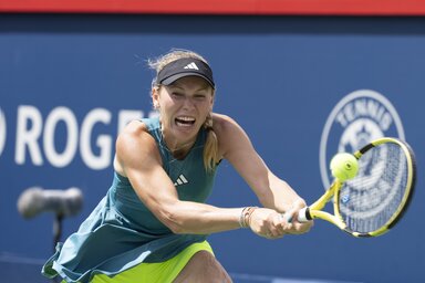 Caroline Wozniacki odatette magát a montreali rajton (Fotó: Beta/AP)