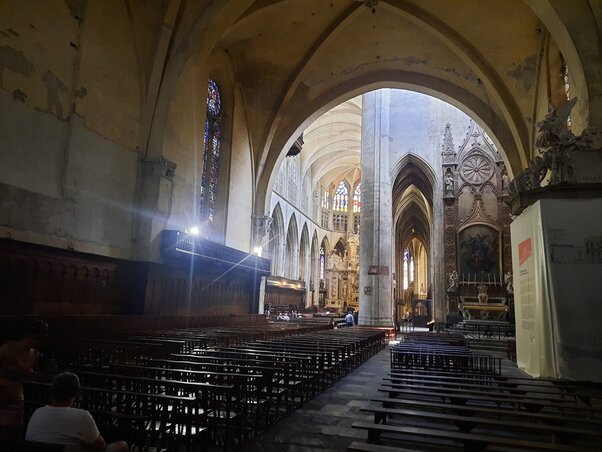 A Saint-Étienne érdekes belső tere