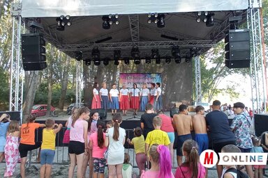 Művelődési műsorral is készültek a szervezők (Kancsár Izabella felvétele)