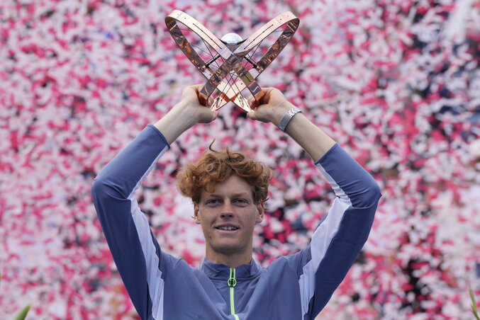 Jannik Sinner idei második trófeája (Fotó: Beta/AP) Jannik Sinner idei második trófeája (Fotó: Beta/AP)