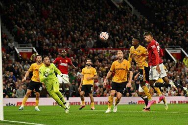 Varane a hosszú kapufánál emelkedett a győztes fejesre (Fotó: Reuters)