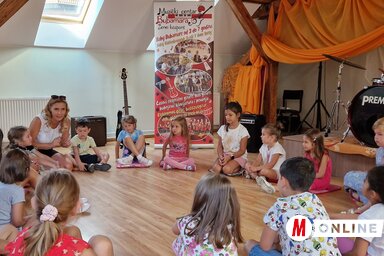 A legkisebbeknek didaktikus és ritmikus játékokat tartanak (Fotó: Kancsár Izabella)