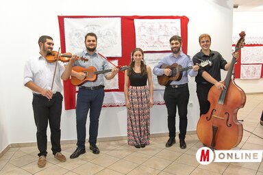 Kiállítás-megnyitó a Dobó Tihamér Képtárban (Fotó: Puskás Károly)