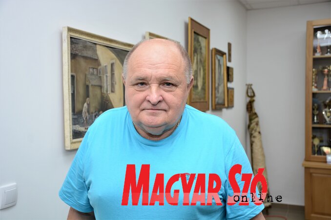 Valka Károly, Kúla község alpolgármestere, a napközis program koordinátora (Fotó: Paraczky László) Valka Károly, Kúla község alpolgármestere, a napközis program koordinátora (Fotó: Paraczky László)