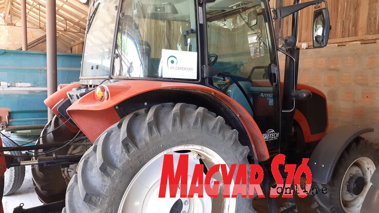 A Prosperitati támogatásával vásárolt traktor (Dancsó Áron felvétele) A Prosperitati támogatásával vásárolt traktor (Dancsó Áron felvétele)